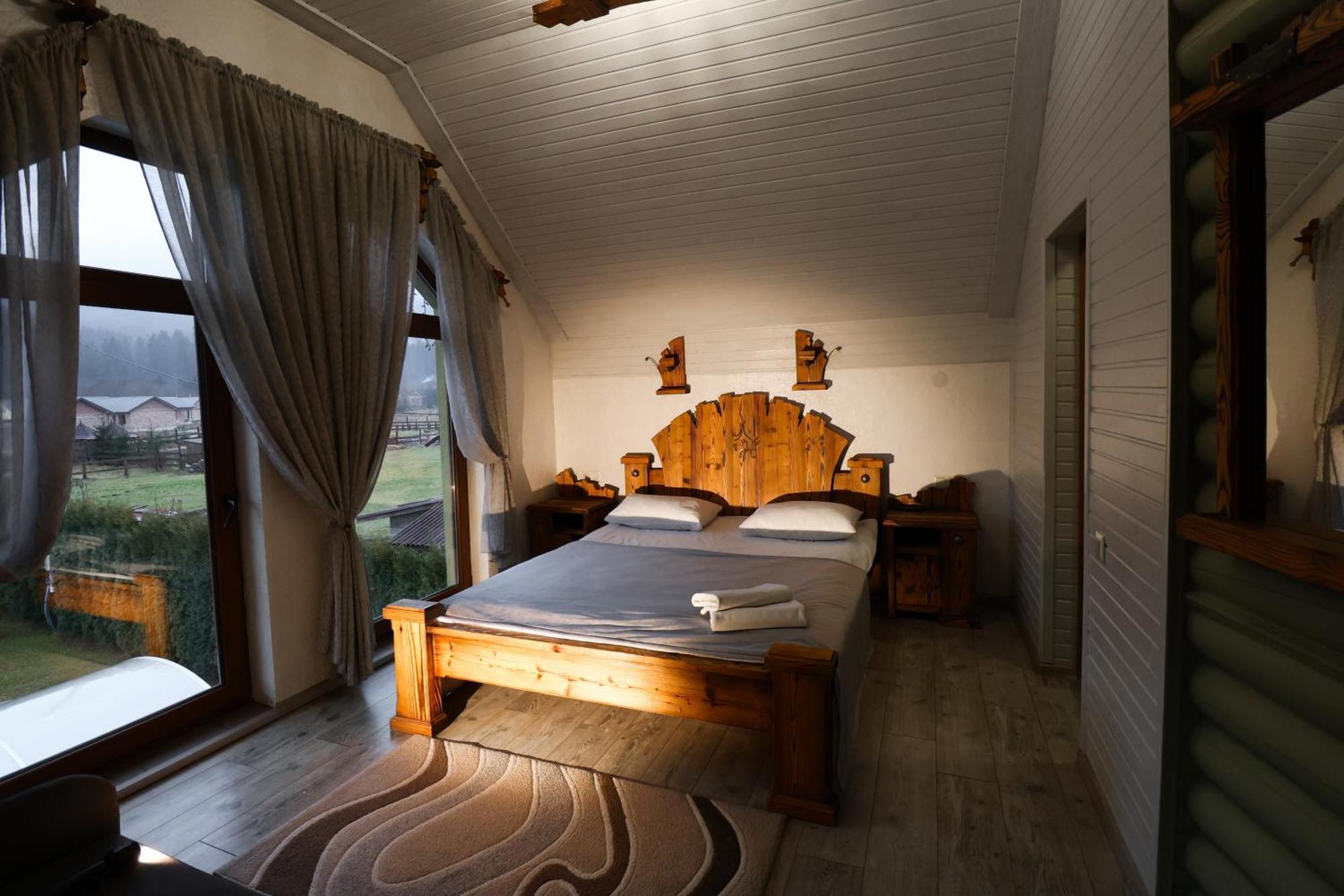 Vip House Villa Микуличин Екстериор снимка